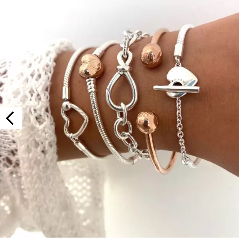 Pandora Moments Heart Clasp Snake Chain Bracelet - Picture 3 of 3